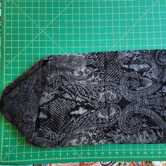 Ahujason Wool Infinity Scarf - Picture 3 of 6